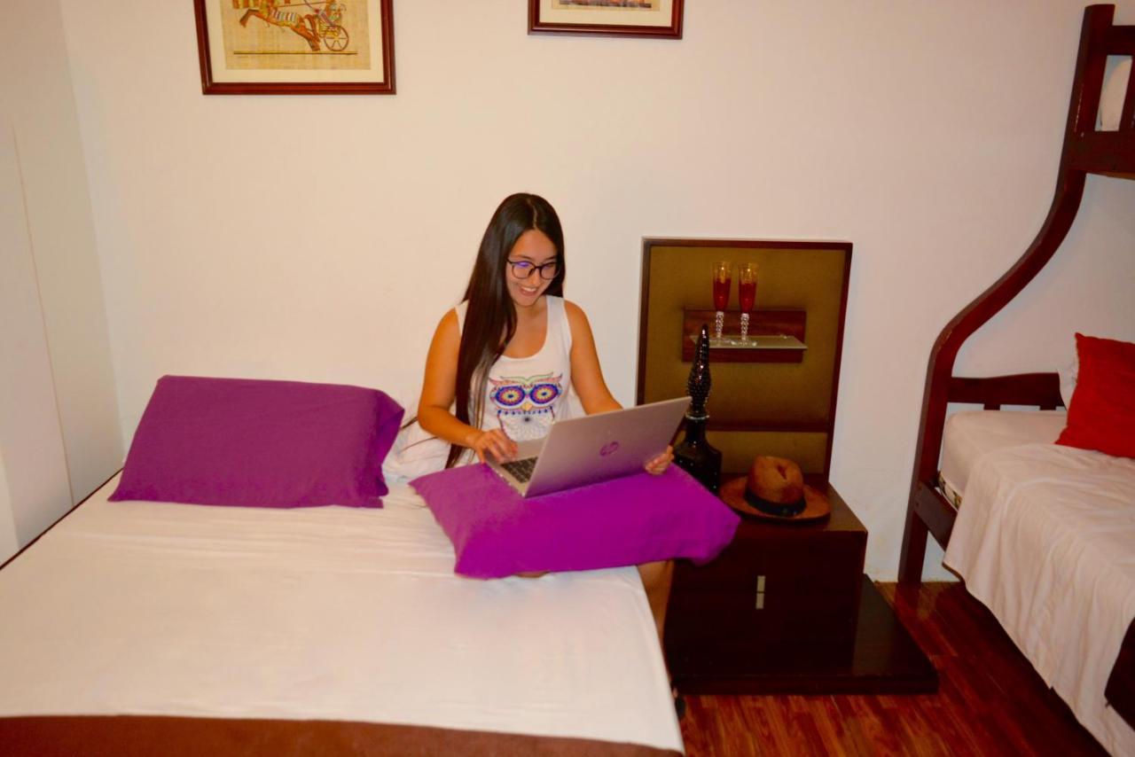 Hostal Villa 97 Guayaquil Buitenkant foto