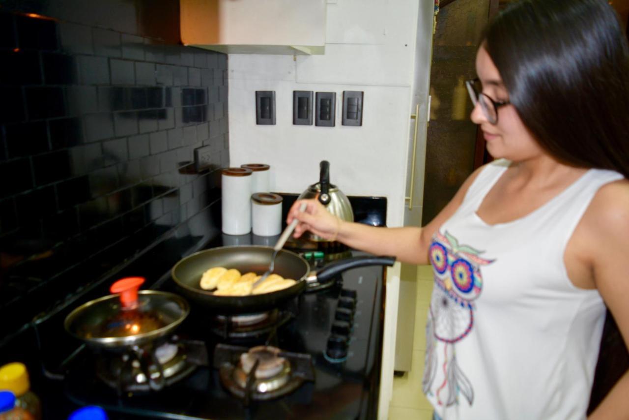 Hostal Villa 97 Guayaquil Buitenkant foto