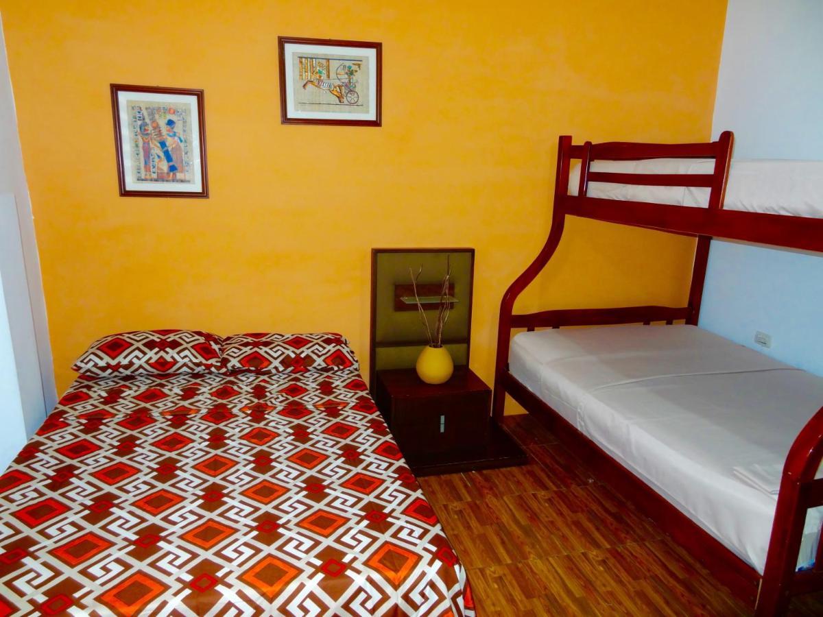 Hostal Villa 97 Guayaquil Buitenkant foto