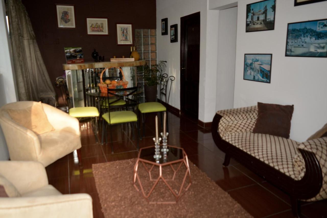Hostal Villa 97 Guayaquil Buitenkant foto