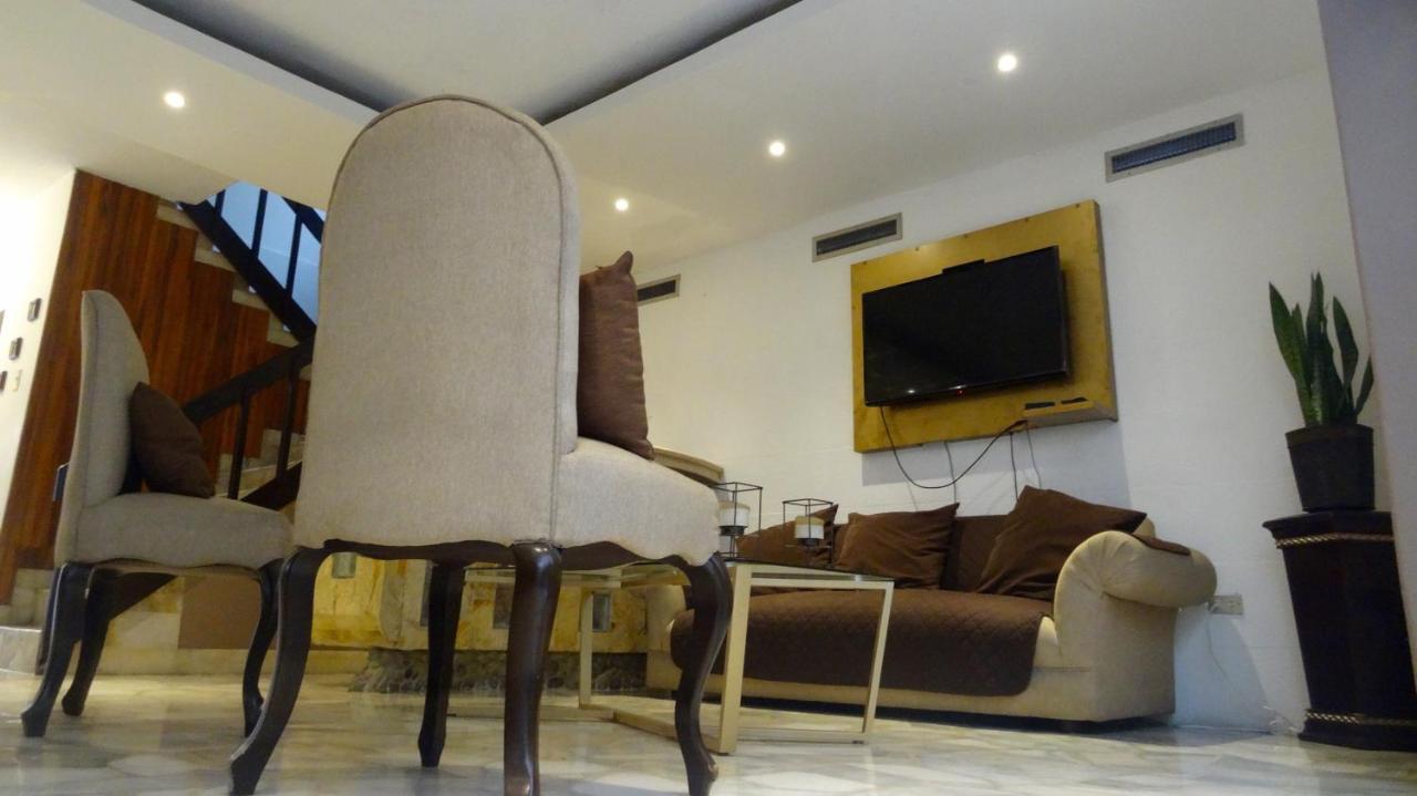 Hostal Villa 97 Guayaquil Buitenkant foto